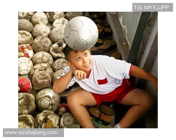 神奇足球天才:从街头少年到绿茵传奇的非凡之路 神奇足球天才:从街头少年到绿茵传奇的非凡之路